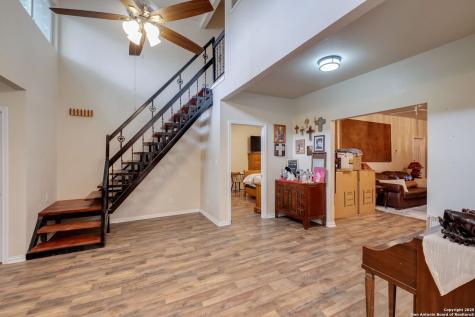246 Felisa Street San Antonio TX 78210