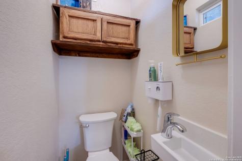 246 Felisa Street San Antonio TX 78210