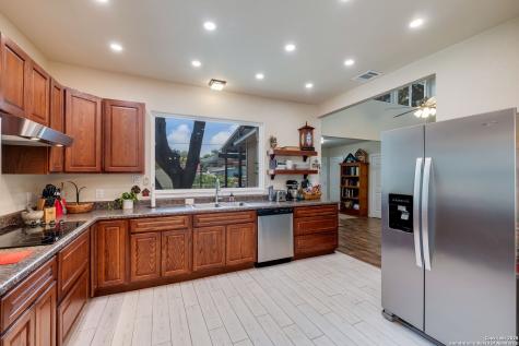 246 Felisa Street San Antonio TX 78210