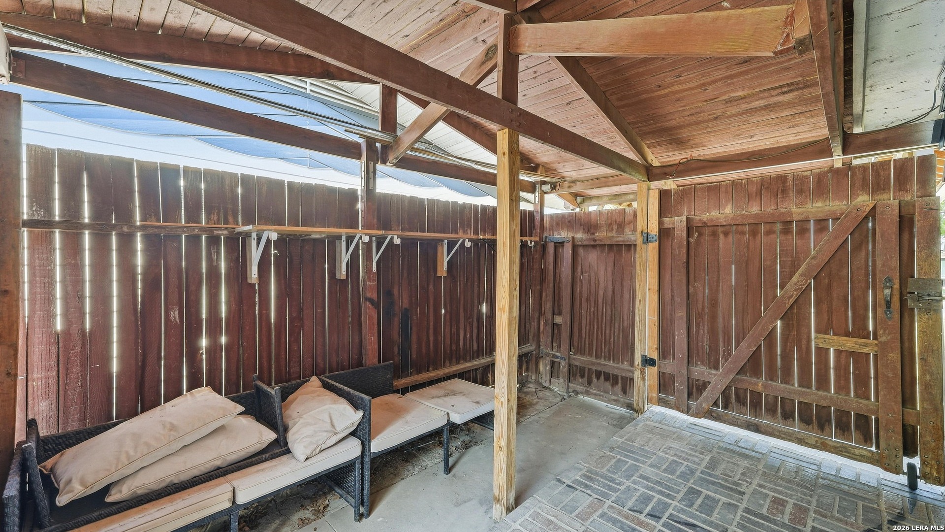 222 Laurelwood Drive San Antonio TX 78213