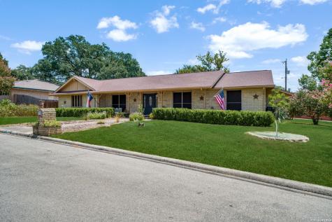 5902 Northgap Street Windcrest TX 78239