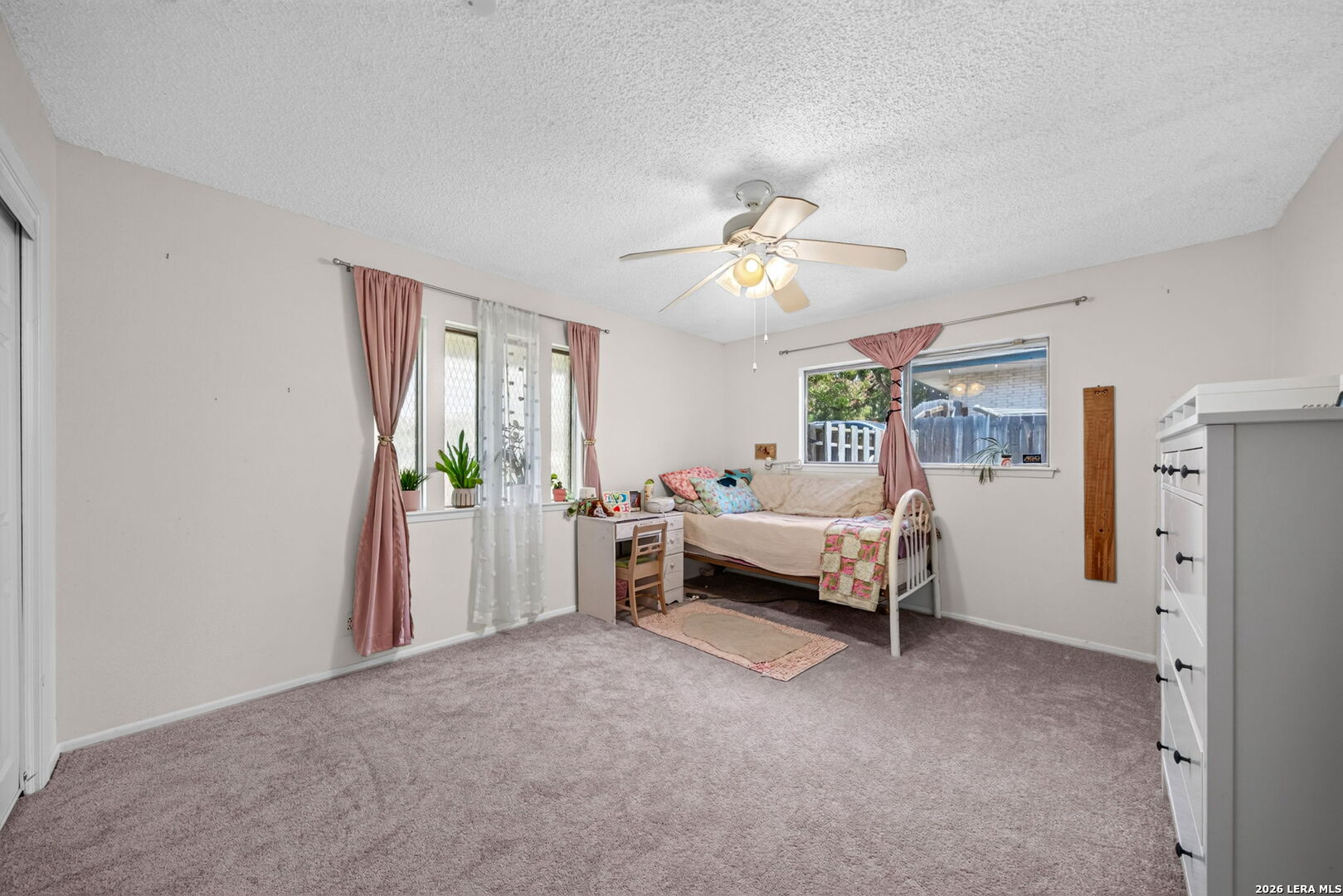 5902 Northgap Street Windcrest TX 78239