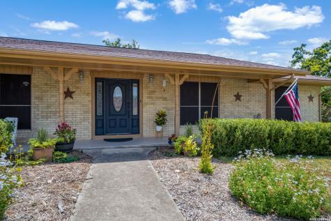 5902 Northgap Street Windcrest TX 78239