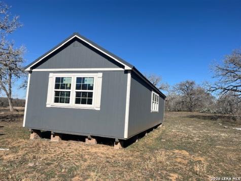 3090 County Road 442 Stockdale TX 78160