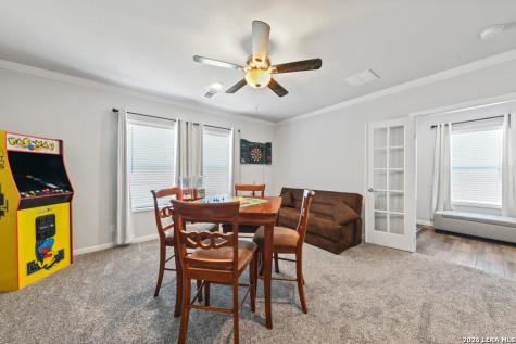 175 Ranch Country La Vernia TX 78121