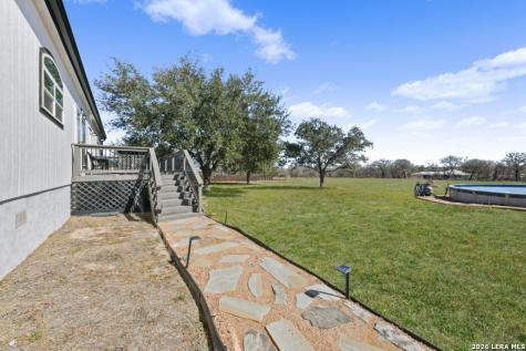175 Ranch Country La Vernia TX 78121