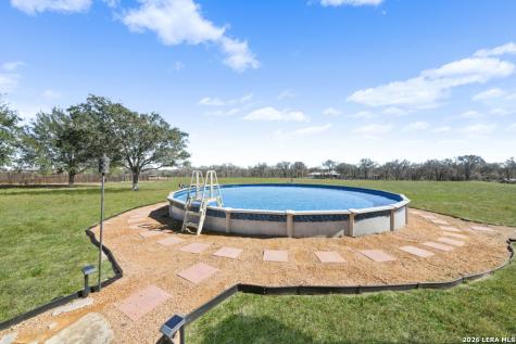 175 Ranch Country La Vernia TX 78121