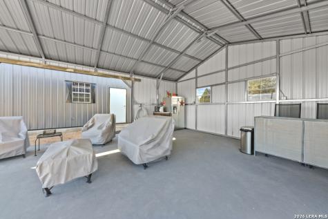 175 Ranch Country La Vernia TX 78121