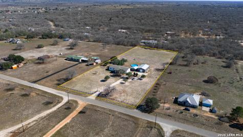 175 Ranch Country La Vernia TX 78121