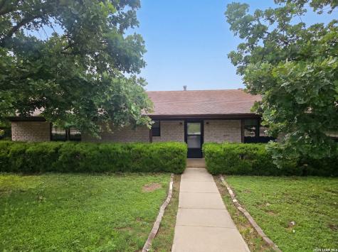 306 Ranchero Road Kerrville TX 78028