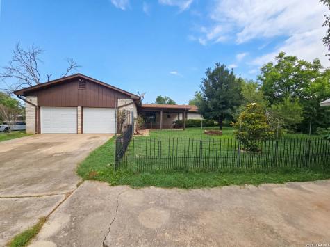 306 Ranchero Road Kerrville TX 78028