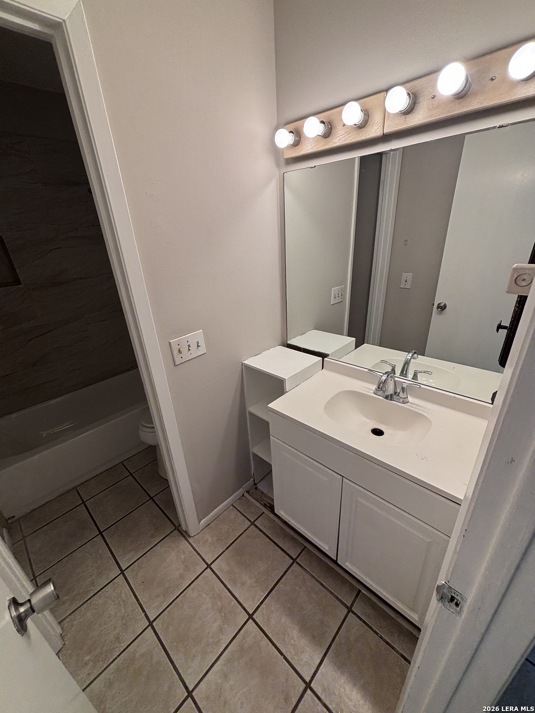 2619 Lakeplains San Antonio TX 78222