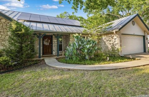 101 Country Lane Castroville TX 78009