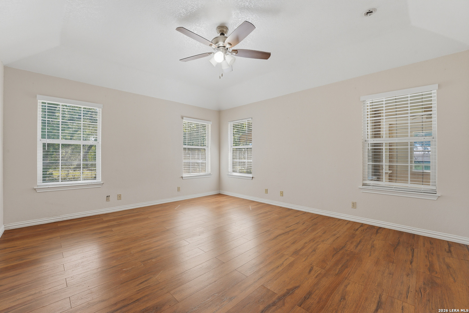 238 Deer Ridge La Vernia TX 78121