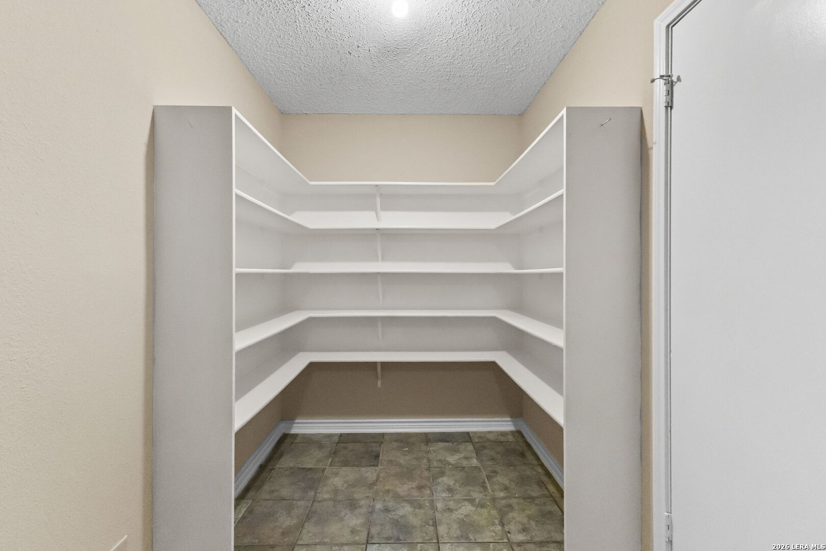 9615 Hillside Trail San Antonio TX 78250