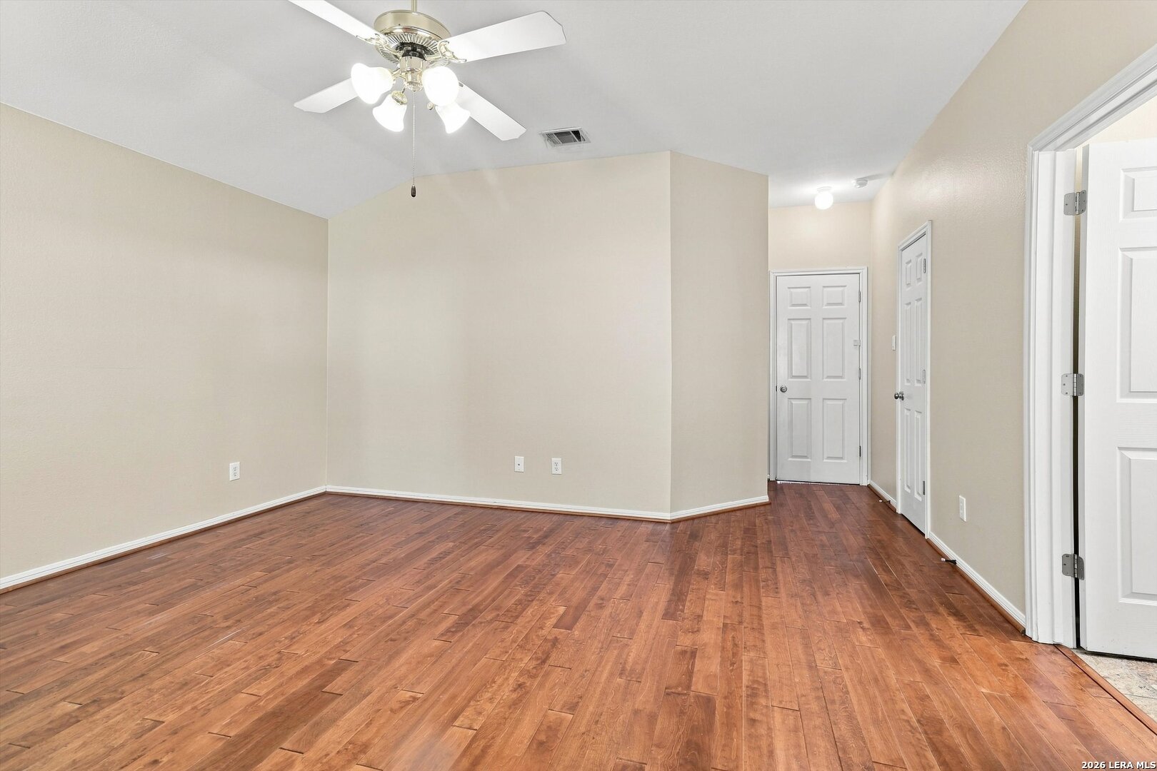 20619 Gathering Oak San Antonio TX 78258