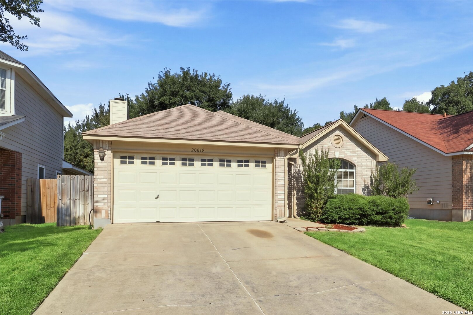 20619 Gathering Oak San Antonio TX 78258