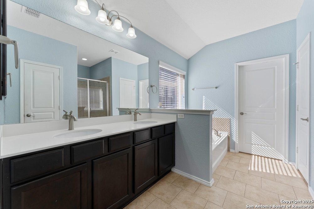 27514 Valle Verde Boerne TX 78015