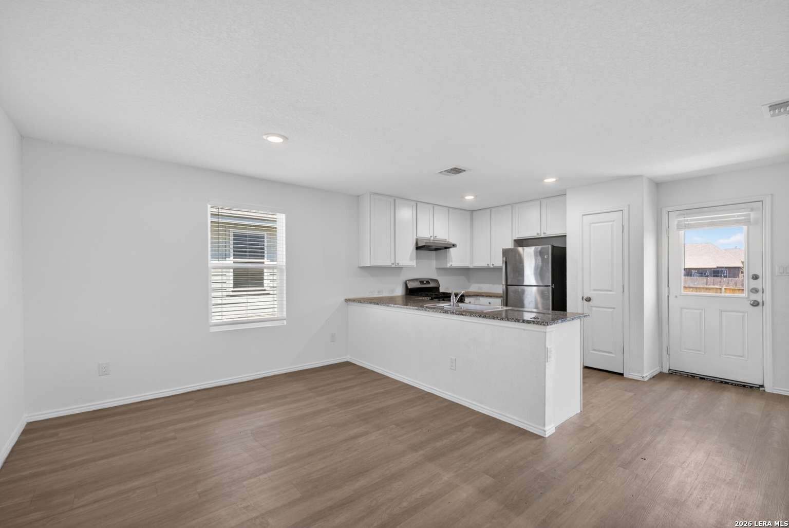 6630 Willow Landing Converse TX 78109