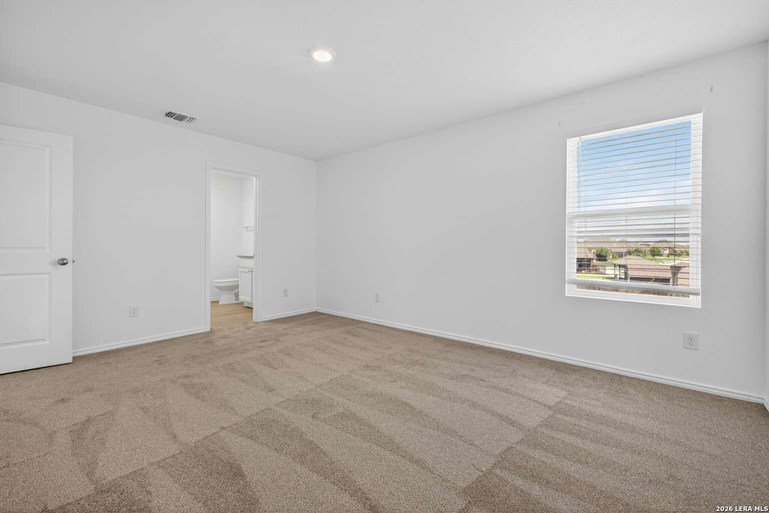 6630 Willow Landing Converse TX 78109
