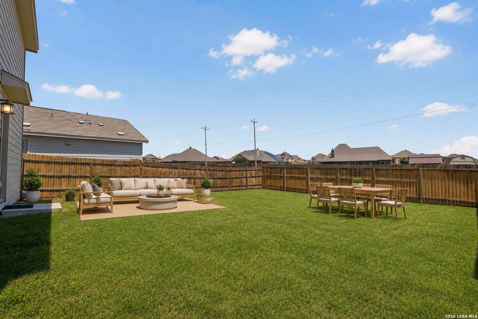 6630 Willow Landing Converse TX 78109