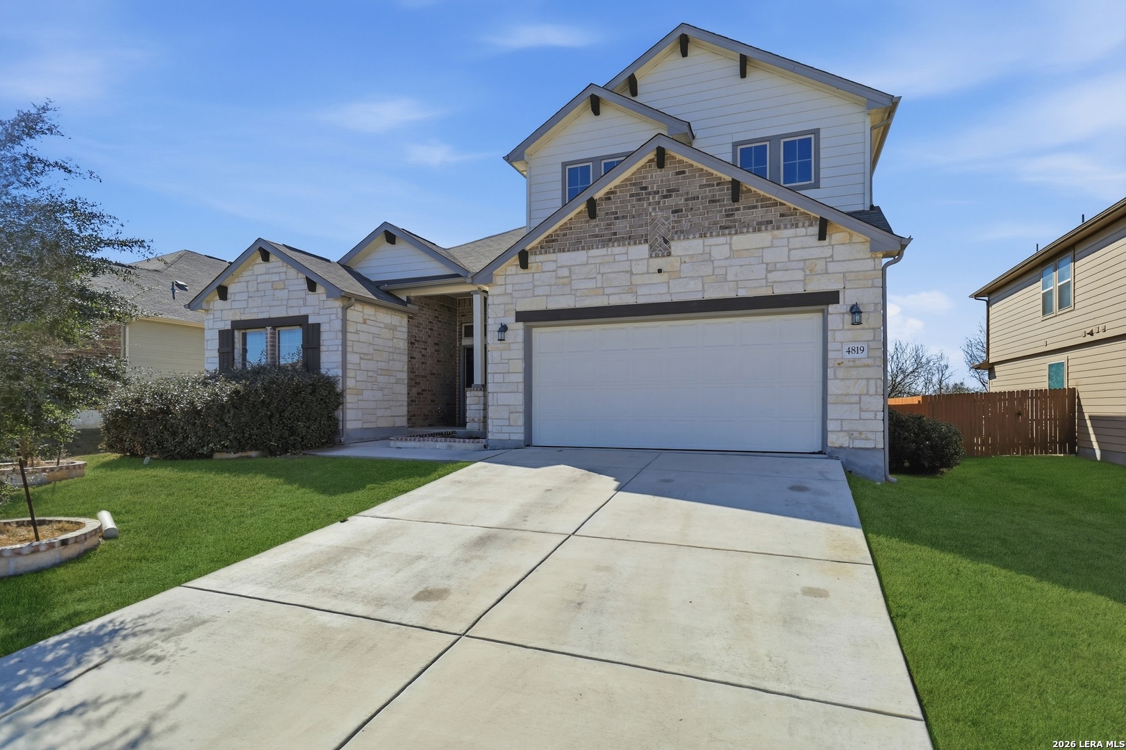 4819 Top Ridge Schertz TX 78108