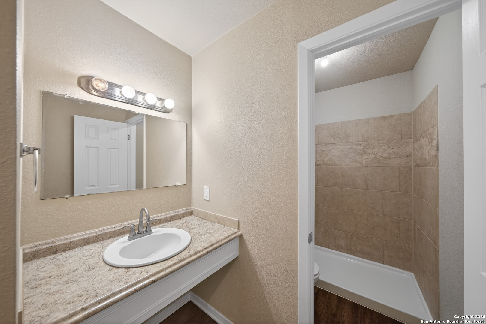 5822 Castle Hunt San Antonio TX 78218
