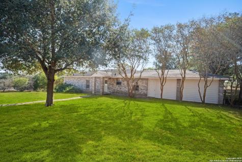 245 Bluffcreek La Vernia TX 78121