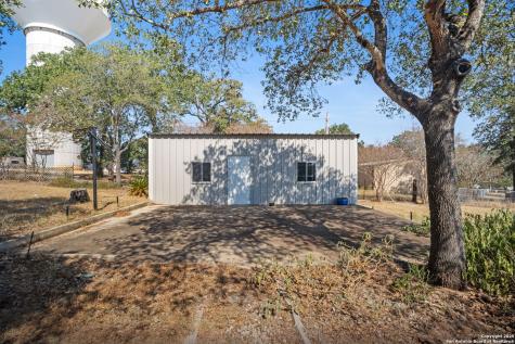 245 Bluffcreek La Vernia TX 78121
