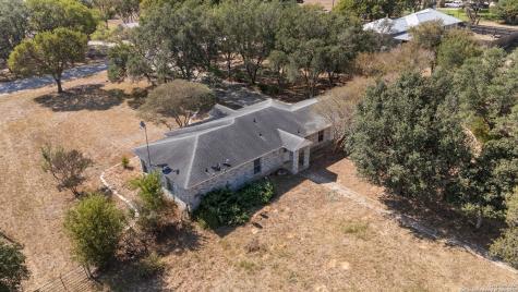 245 Bluffcreek La Vernia TX 78121