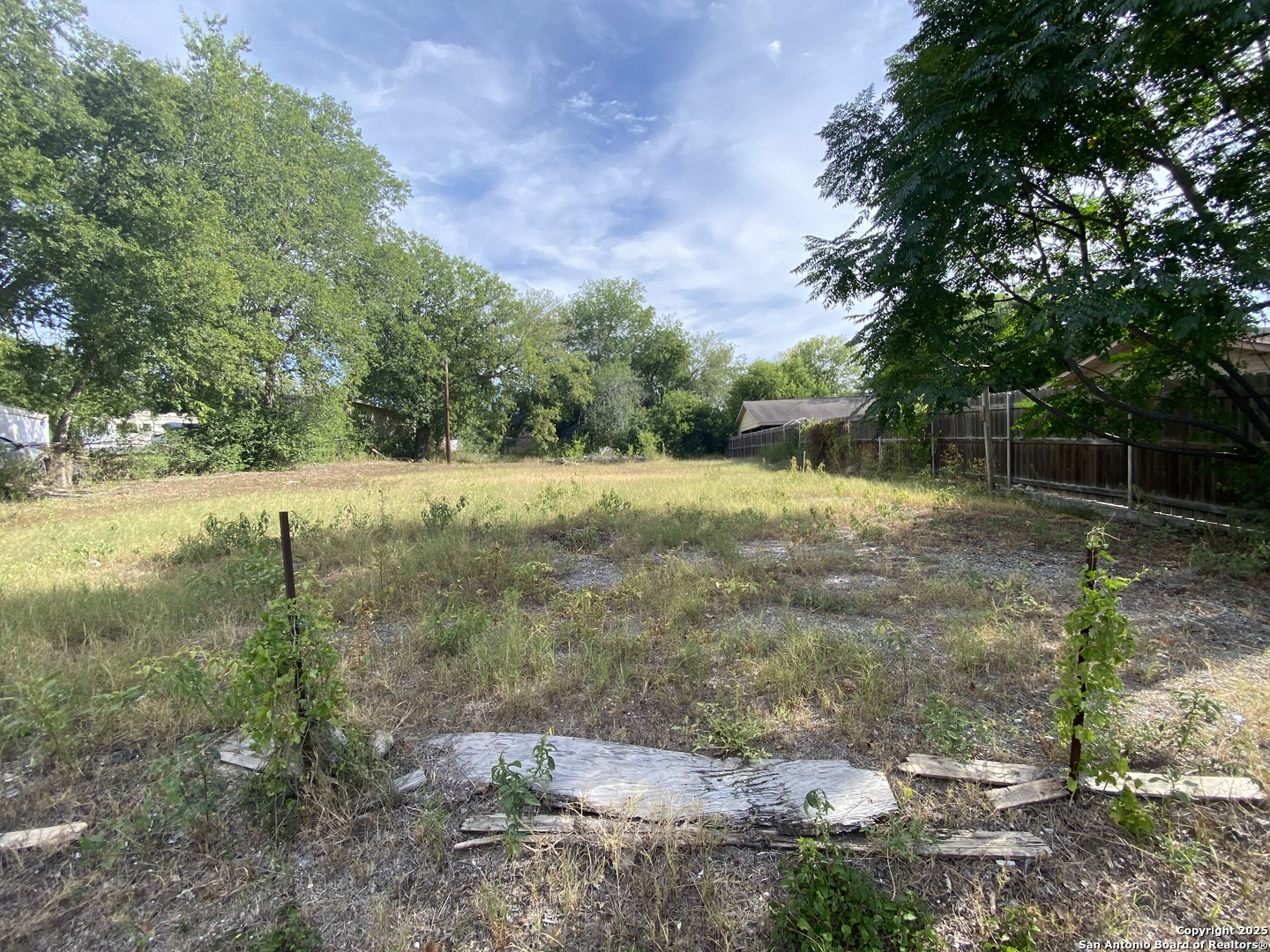 5124 E Hayden Drive San Antonio TX 78242