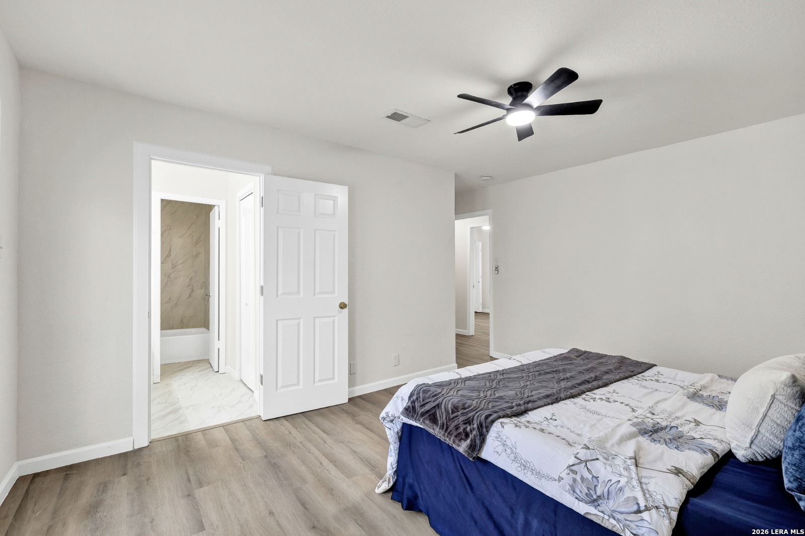 6007 Valley Forge San Antonio TX 78233