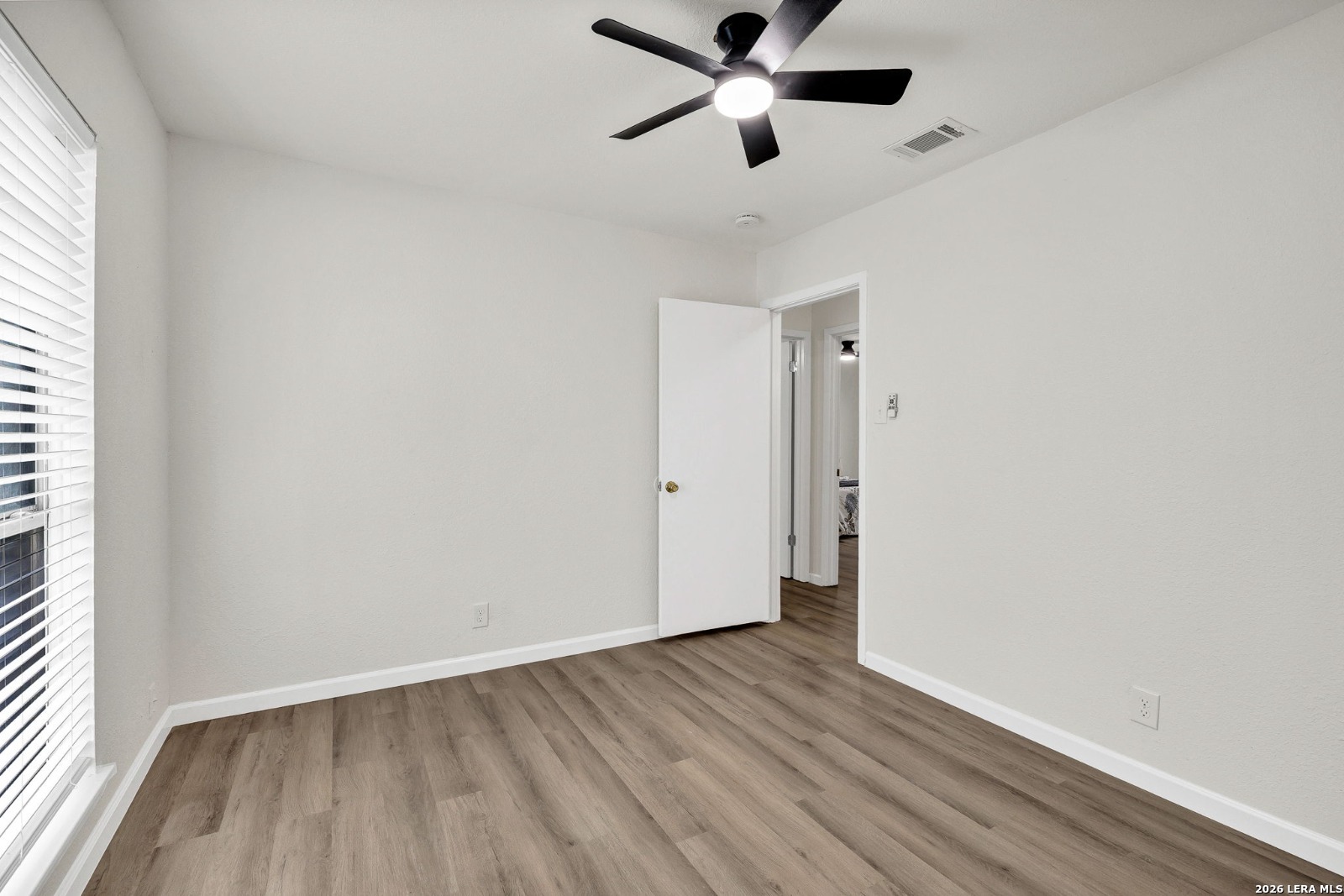 6007 Valley Forge San Antonio TX 78233
