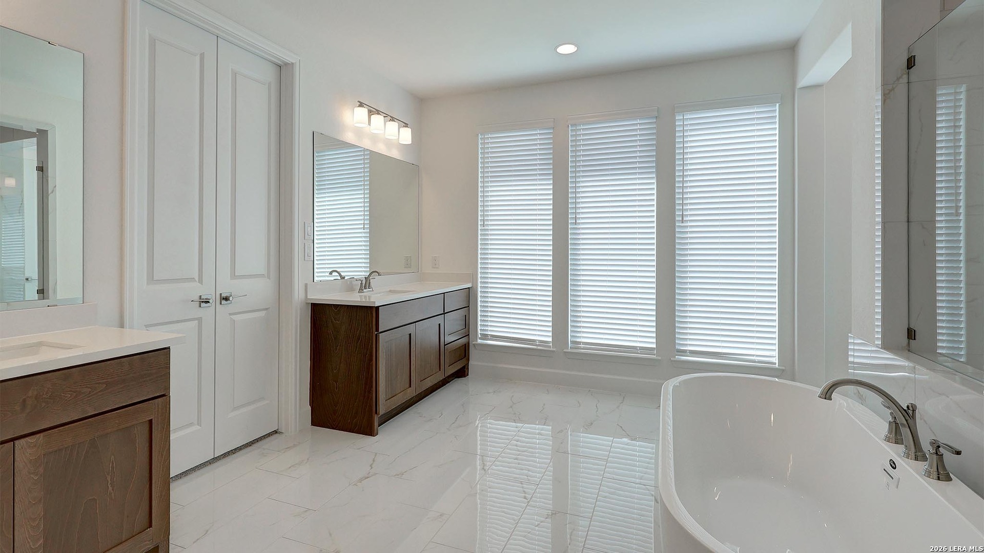 2936 Flathead Ridge San Antonio TX 78245