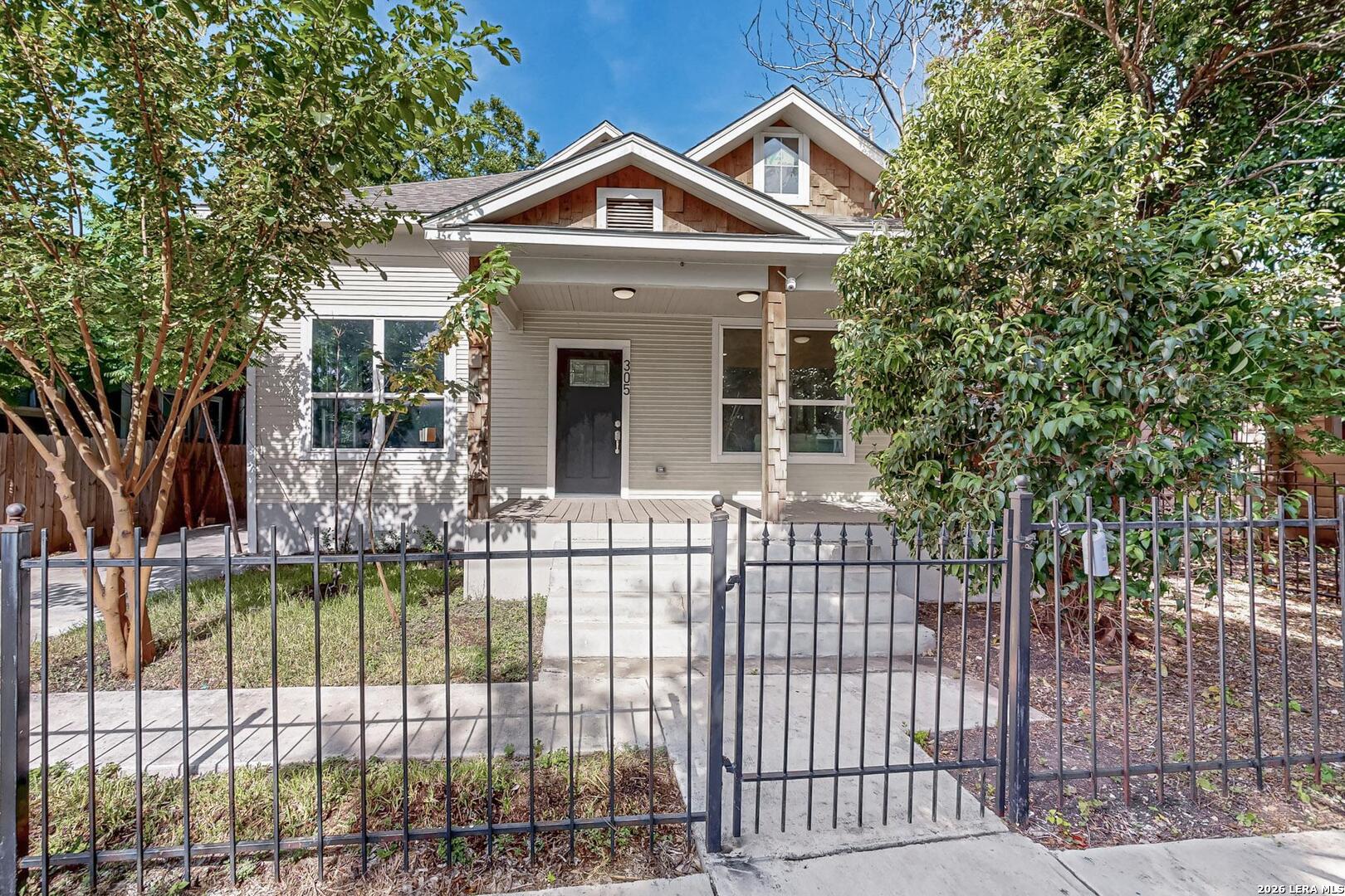 305 Spruce Street San Antonio TX 78203