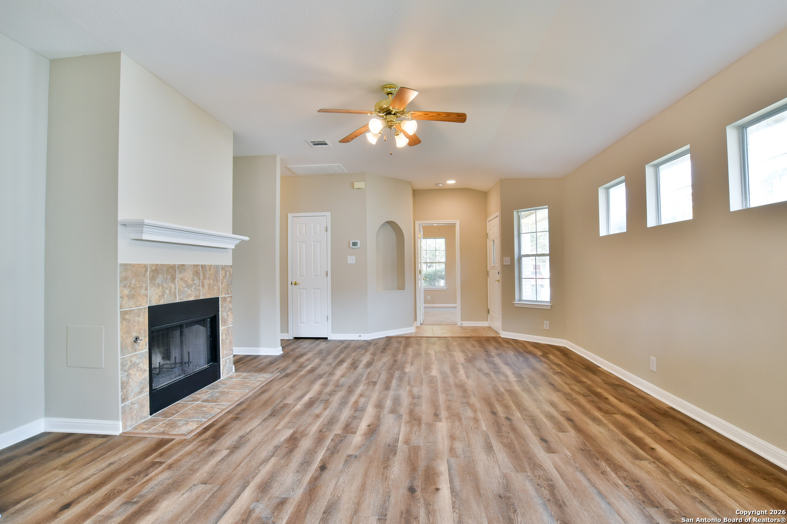 5534 Christina Path San Antonio TX 78247
