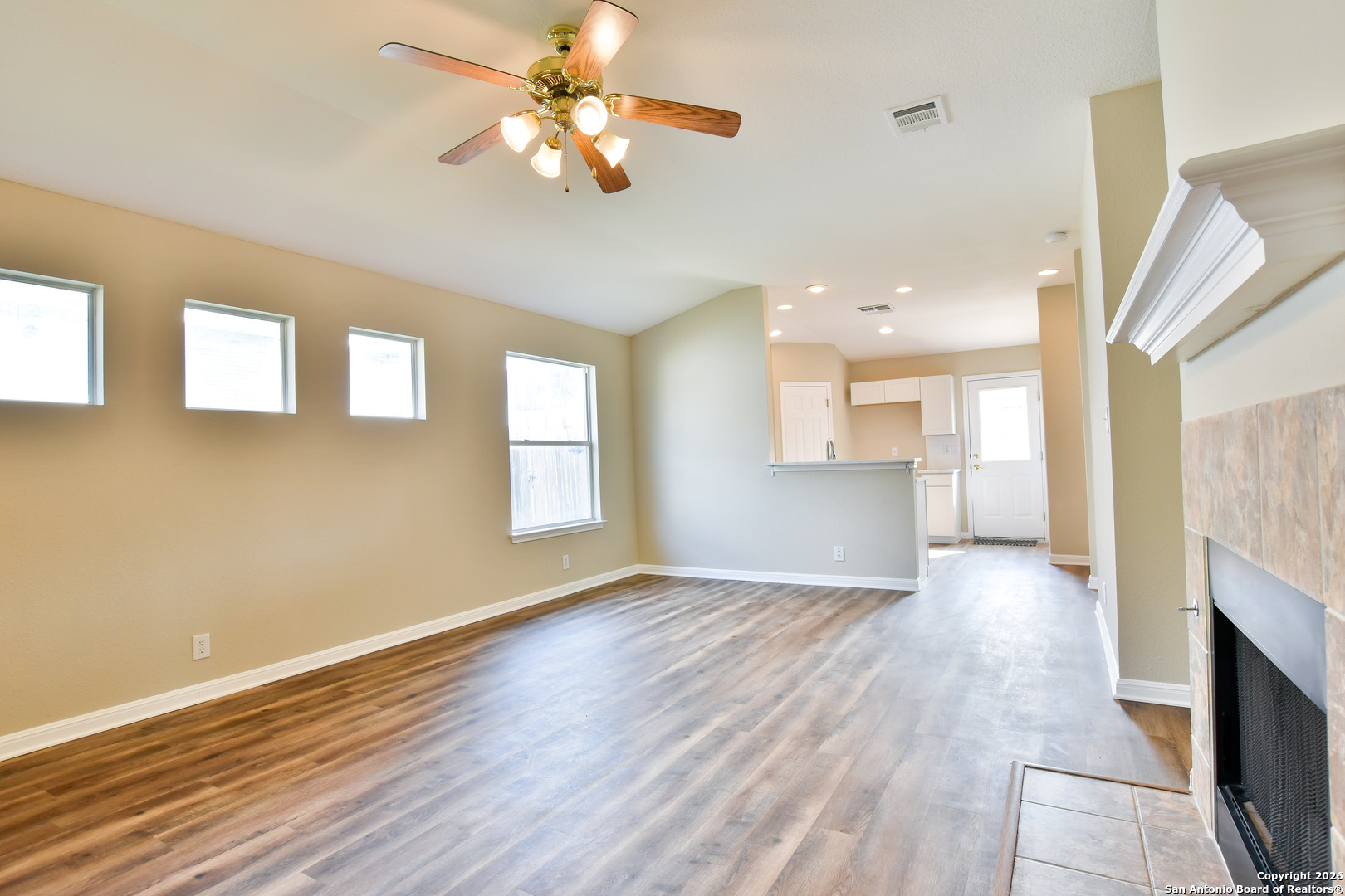 5534 Christina Path San Antonio TX 78247