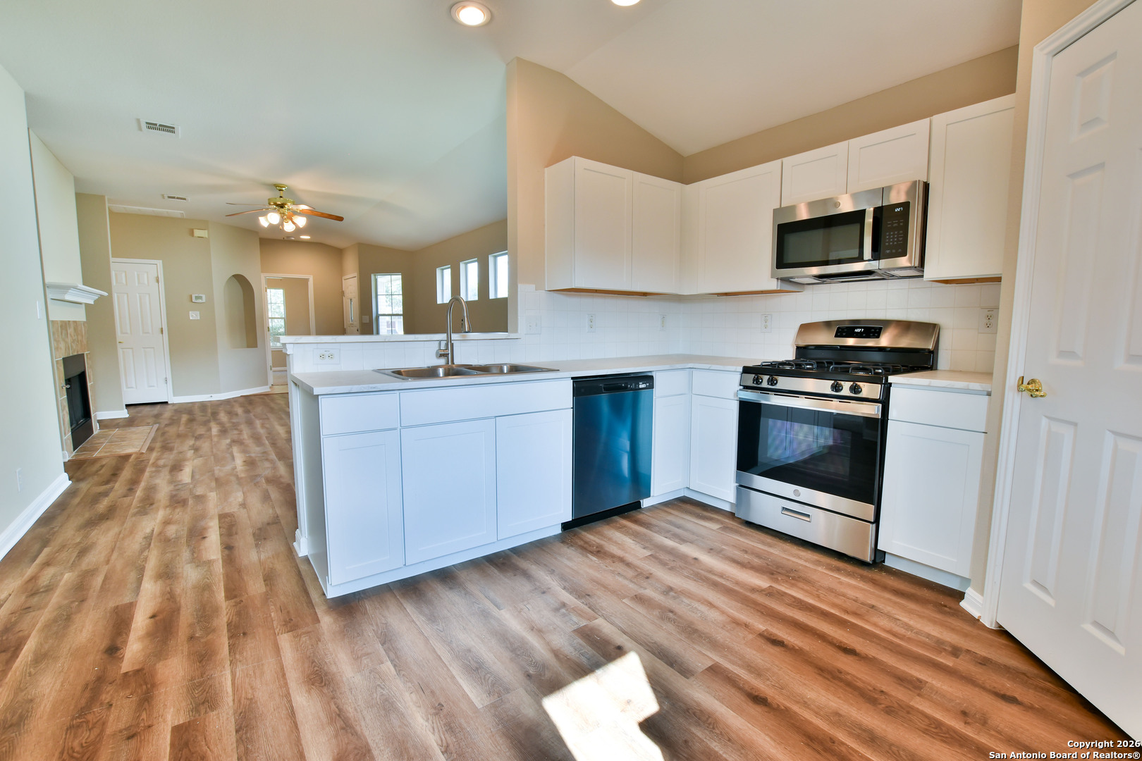 5534 Christina Path San Antonio TX 78247