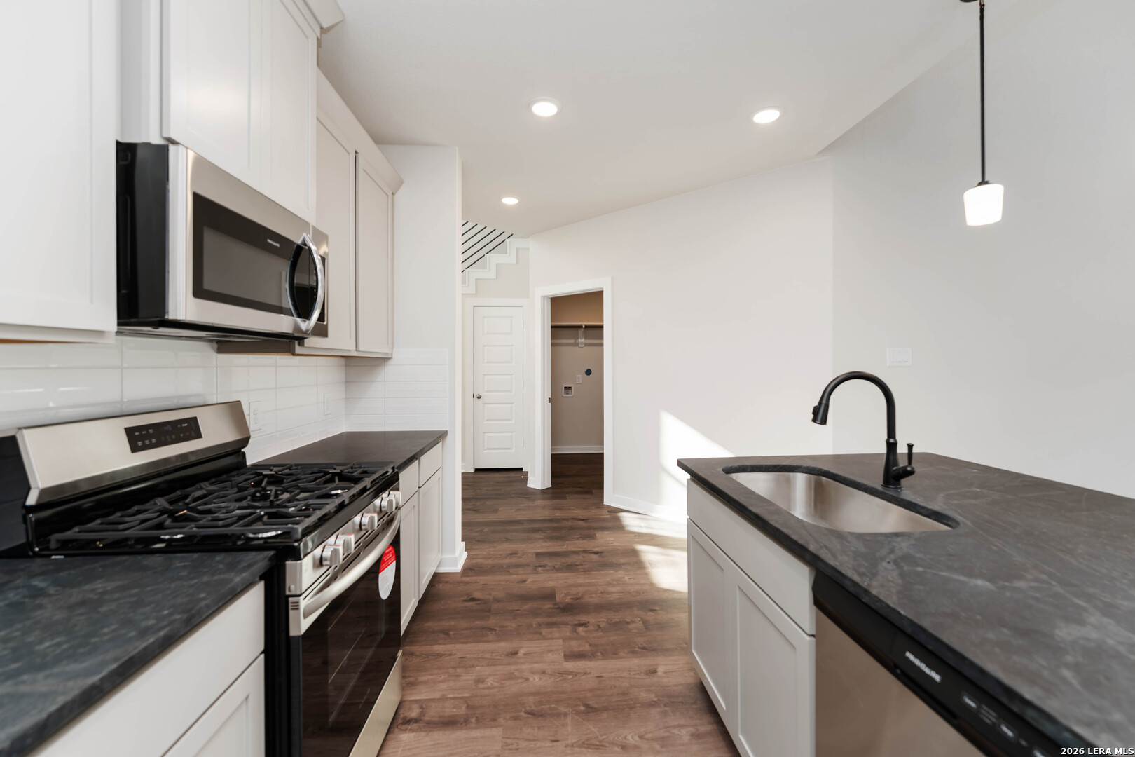 8510 Merlin Cove San Antonio TX 78222