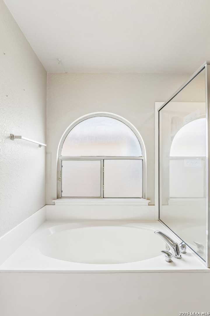 6709 Biscay Bay San Antonio TX 78249