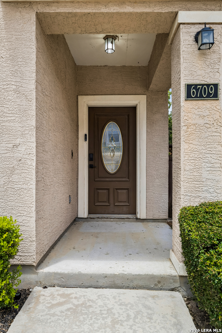 6709 Biscay Bay San Antonio TX 78249
