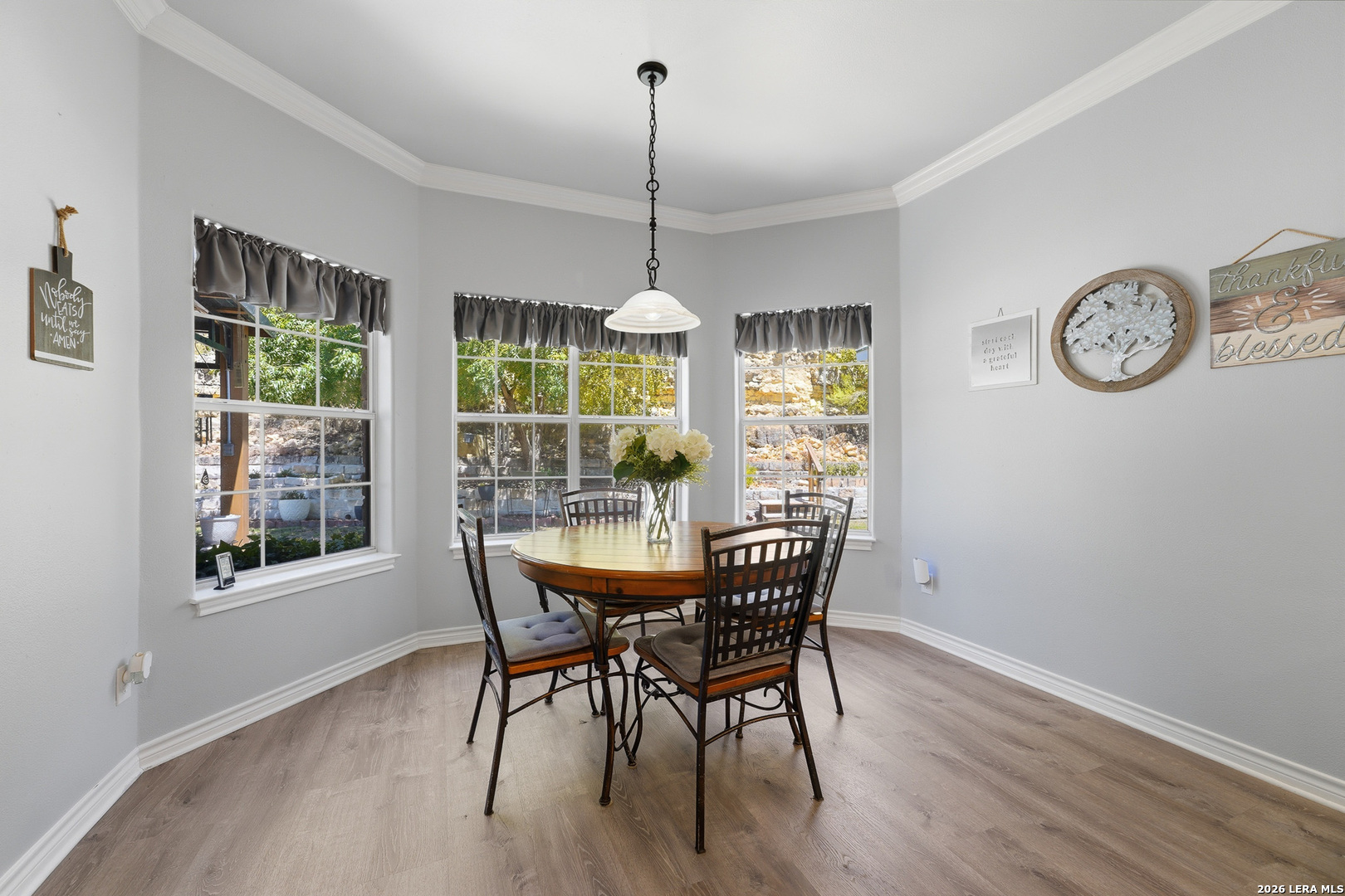 1832 Mountain Laurel Kerrville TX 78028