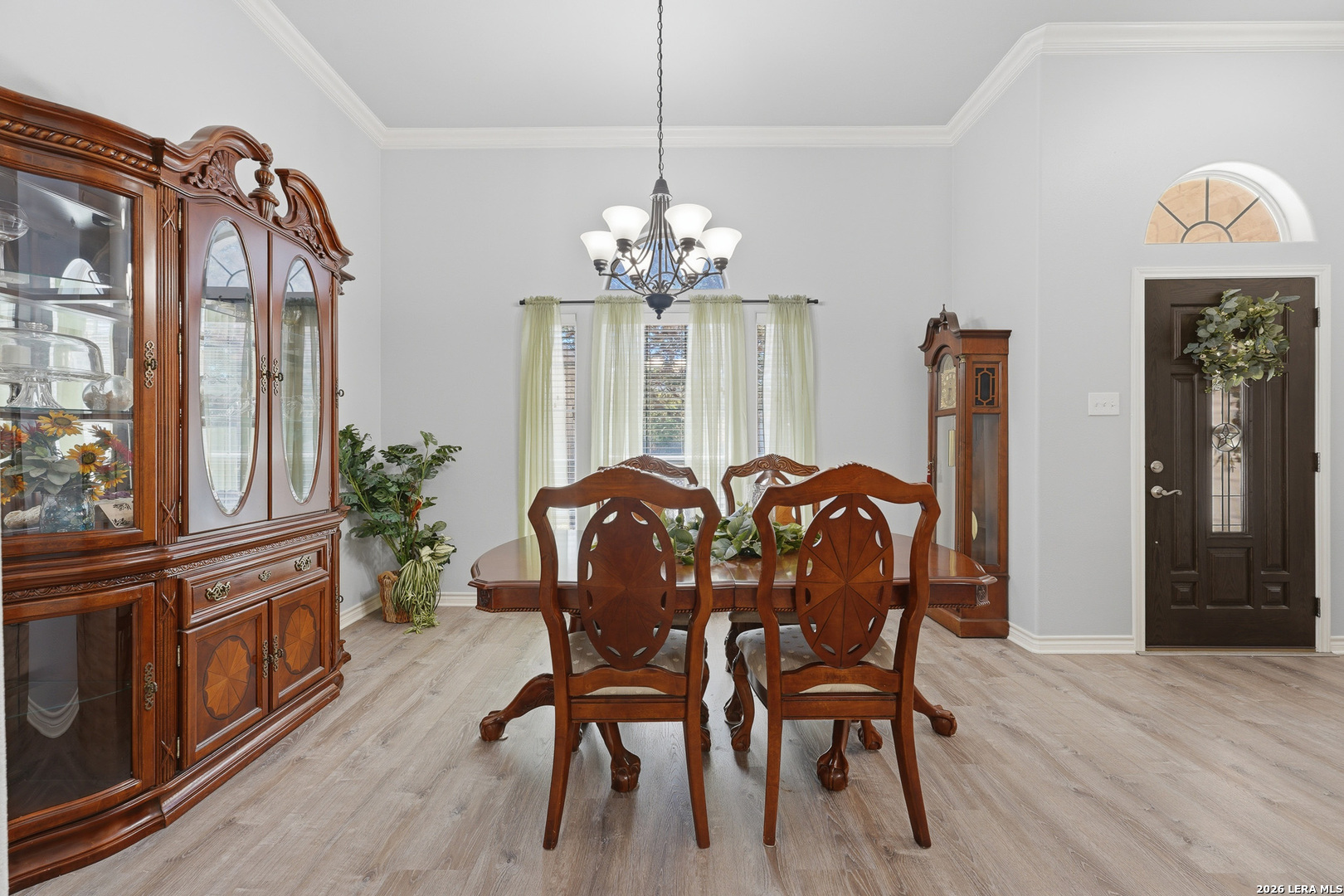 1832 Mountain Laurel Kerrville TX 78028