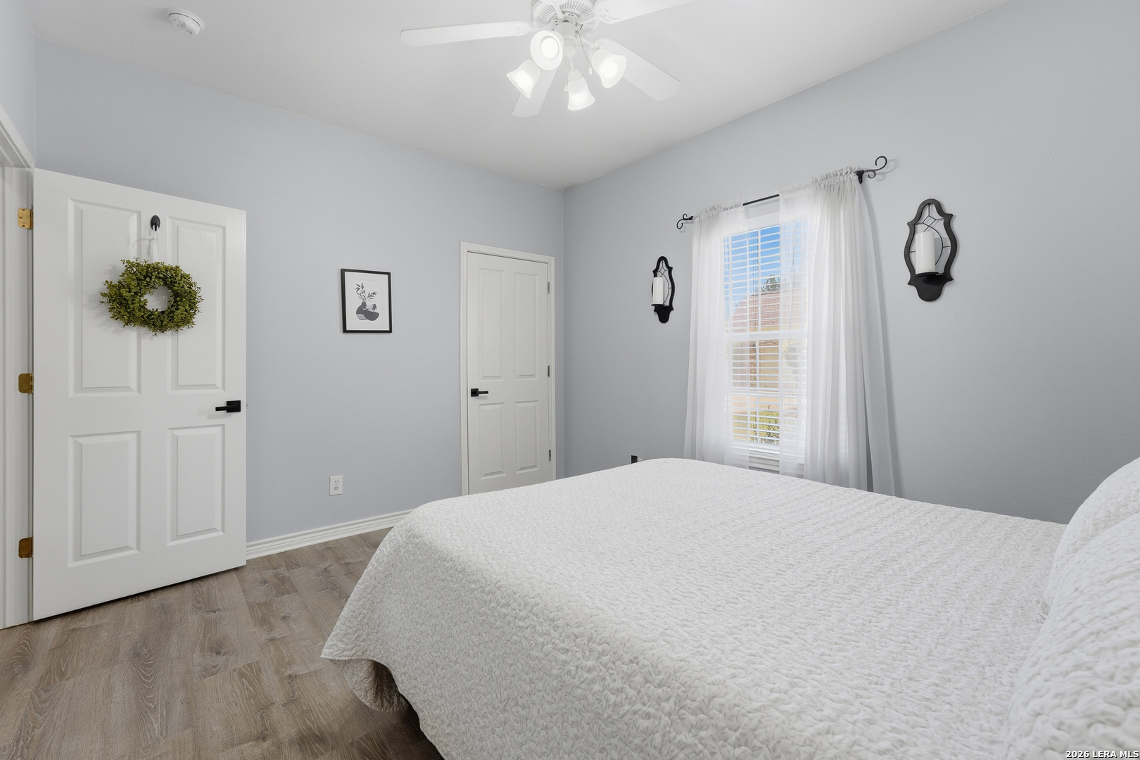1832 Mountain Laurel Kerrville TX 78028