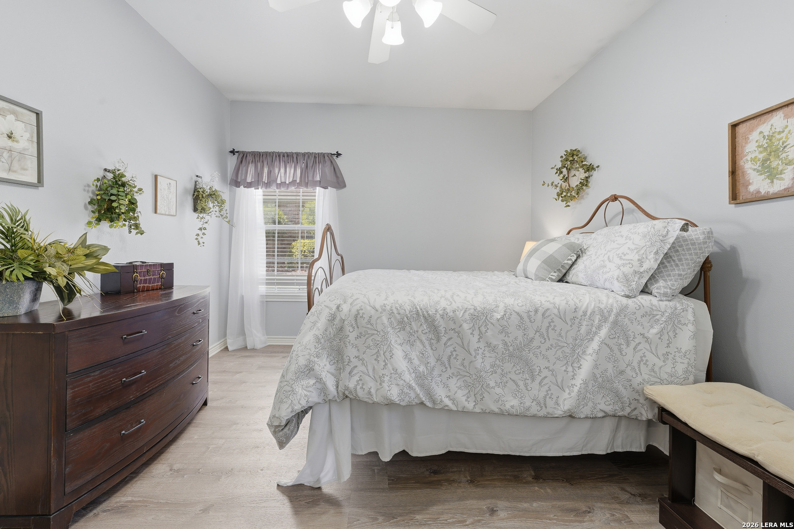 1832 Mountain Laurel Kerrville TX 78028