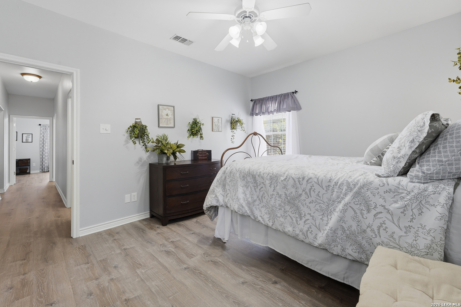 1832 Mountain Laurel Kerrville TX 78028