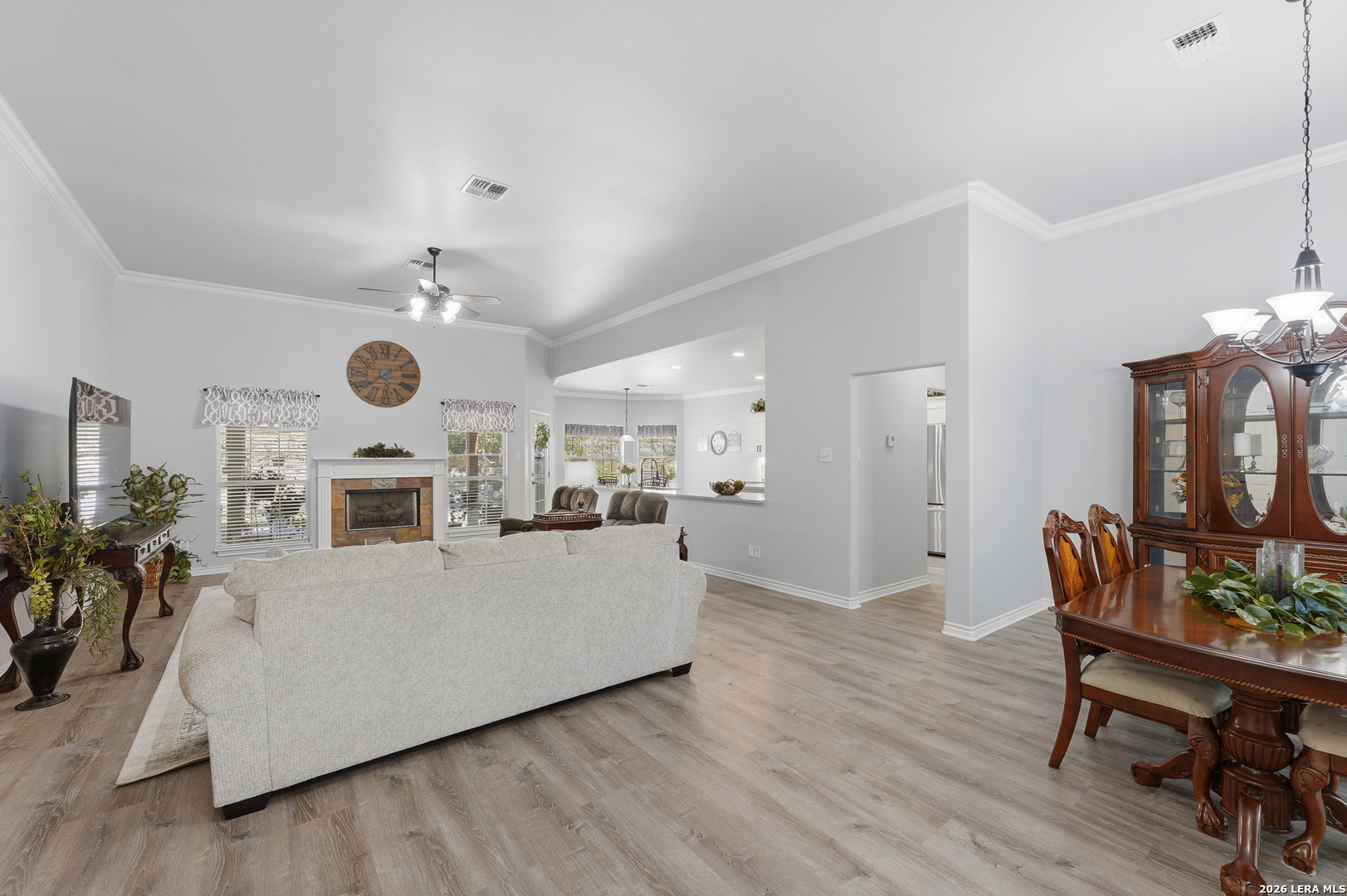 1832 Mountain Laurel Kerrville TX 78028