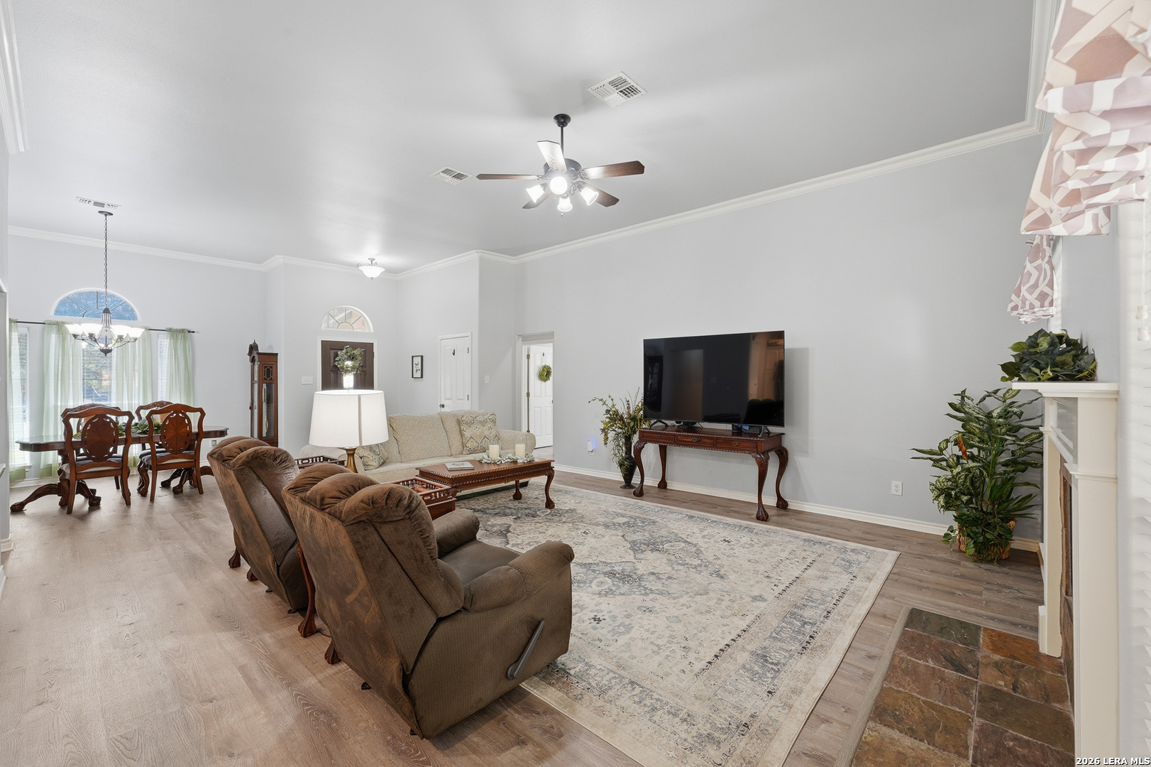 1832 Mountain Laurel Kerrville TX 78028
