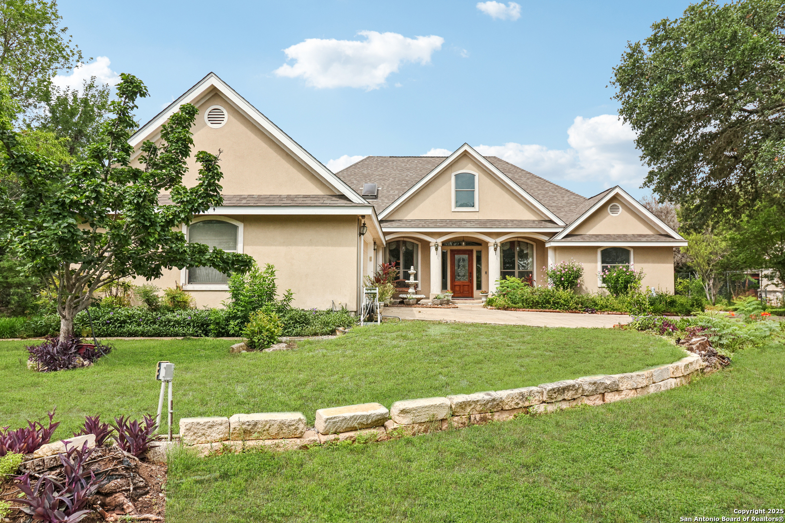 718 Park Shores Canyon Lake TX 78133