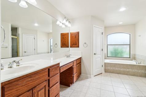 718 Park Shores Canyon Lake TX 78133
